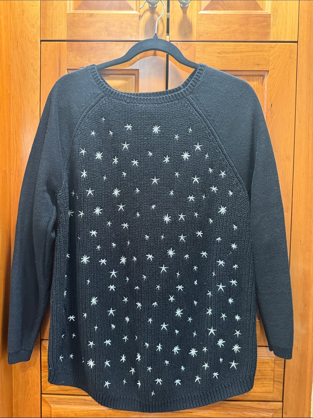 Style & Co. Navy Crewneck Sweater with White Star Embroidery Ragland Sleeve Lg